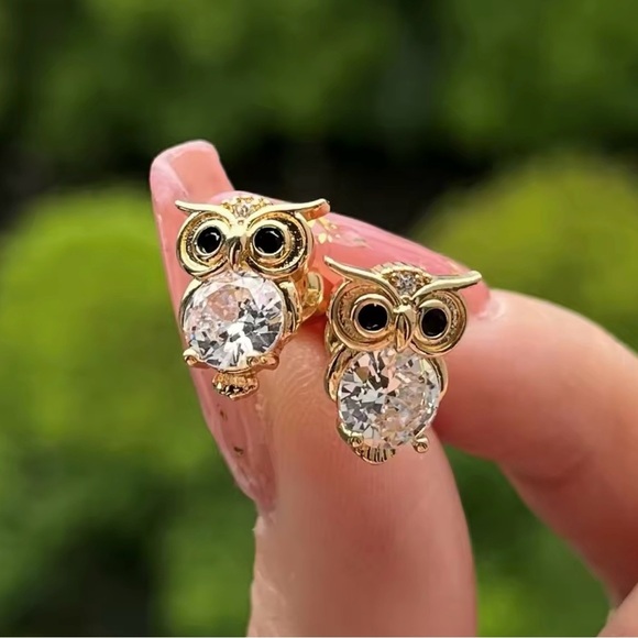Jewelry - Gold Owl Stud Earrings